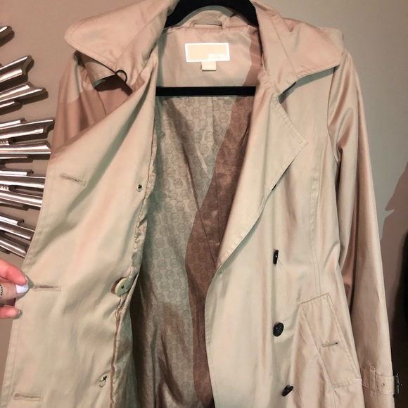 Michael Kors trench coat - Picture 4 of 5